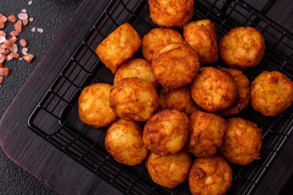 Les croquettes pour chiens : bien choisir selon leurs besoins